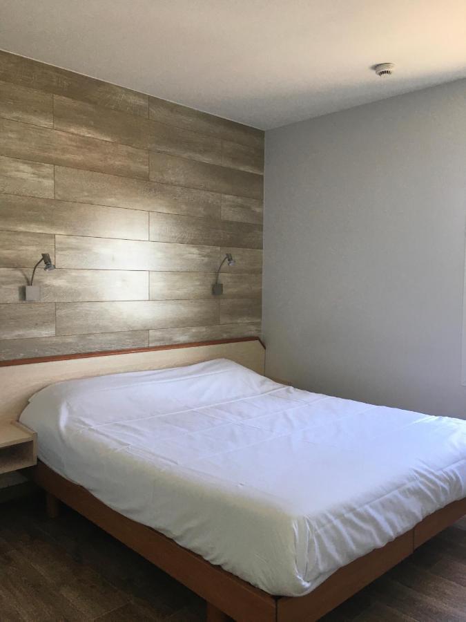 Fast Hotel Colmar Houssen Eksteriør billede