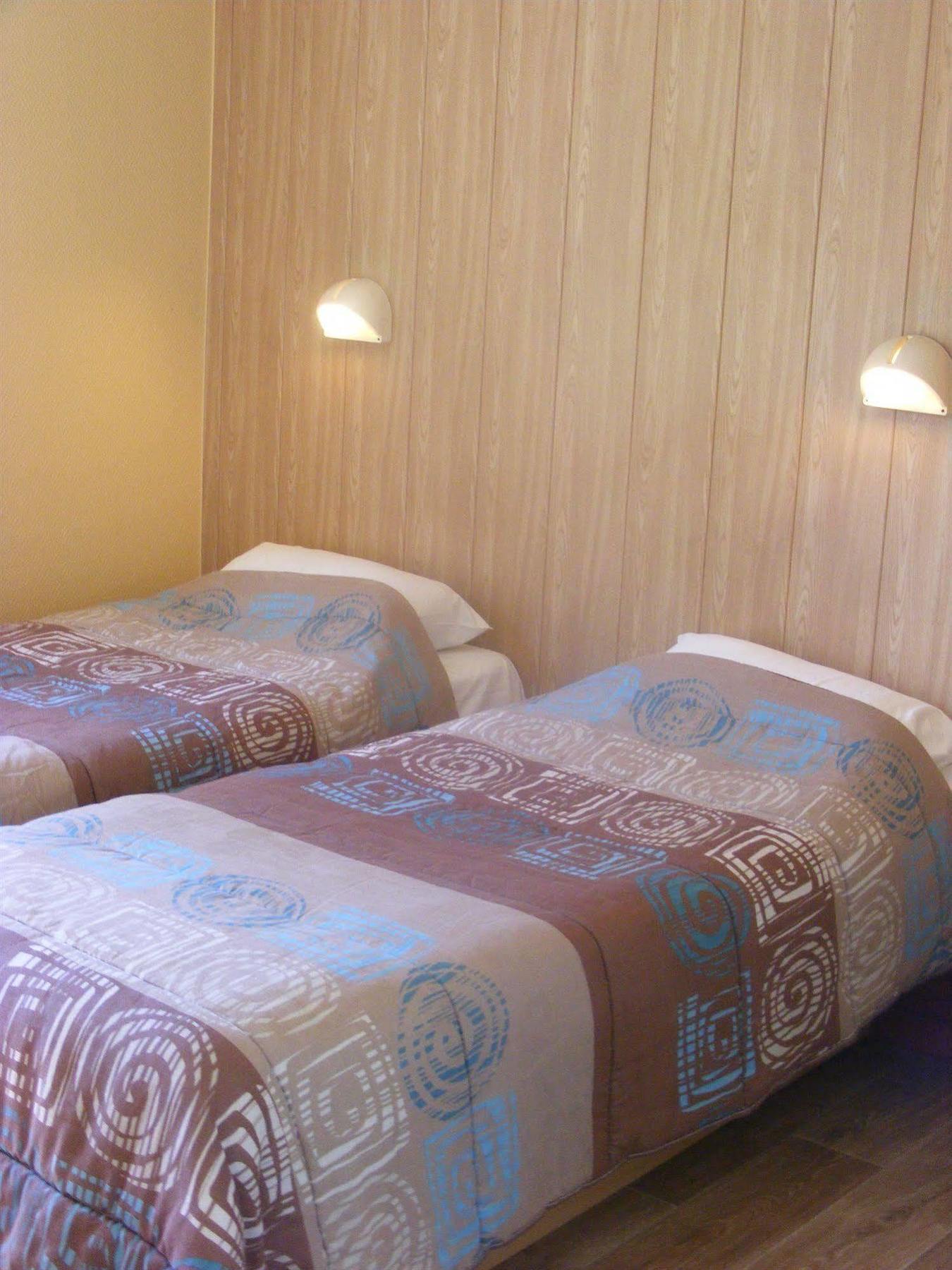 Fast Hotel Colmar Houssen Eksteriør billede